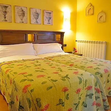Ferrera Rural Fogadó 4*