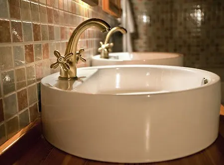 イン Ferrera Rural 4*