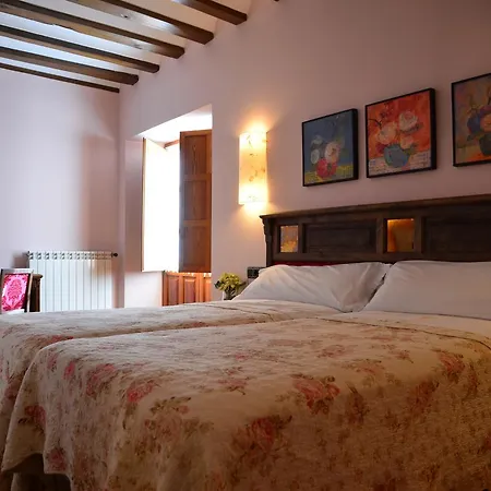 Ferrera Rural Inn