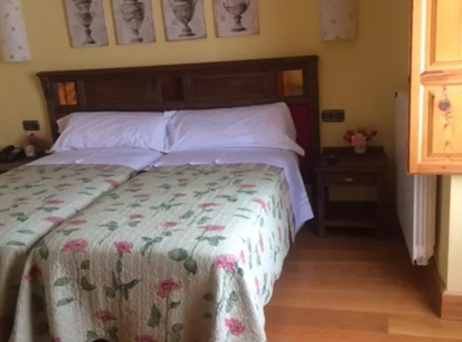 여관 Ferrera Rural